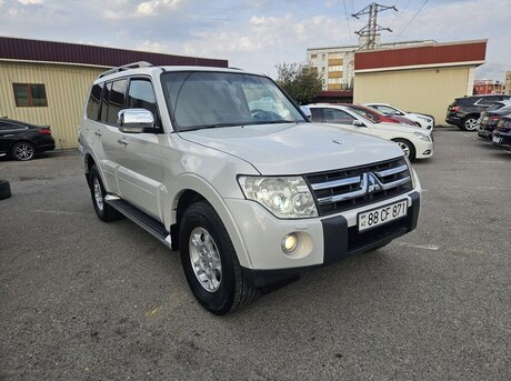 Mitsubishi Pajero 2007