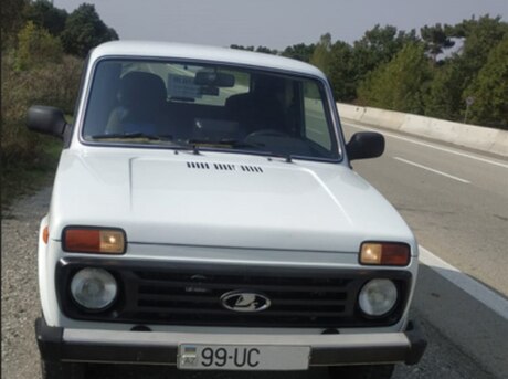 LADA (VAZ) Niva 2013