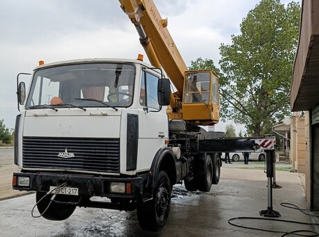 MAZ 6303 2010
