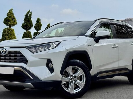 Toyota RAV4 2021
