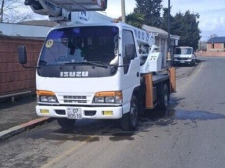 Isuzu NKR 55 L 2008