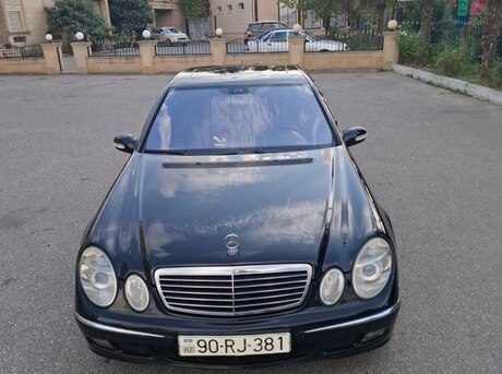 Mercedes E 270 2004