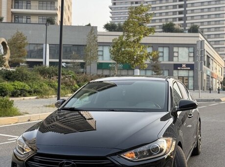 Hyundai Elantra 2016