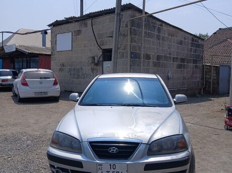 Hyundai Elantra 2003