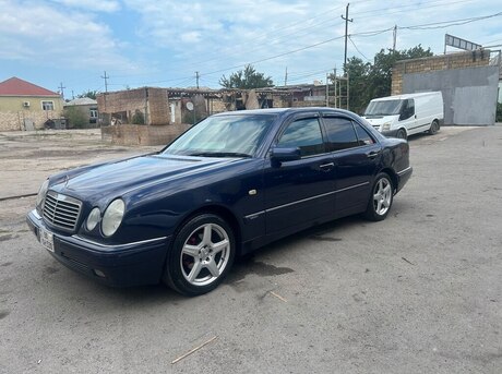 Mercedes E 240 1998
