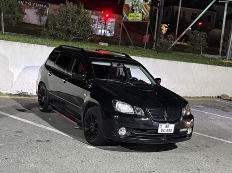 Mitsubishi Airtrek 2004
