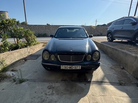 Mercedes E 220 1999