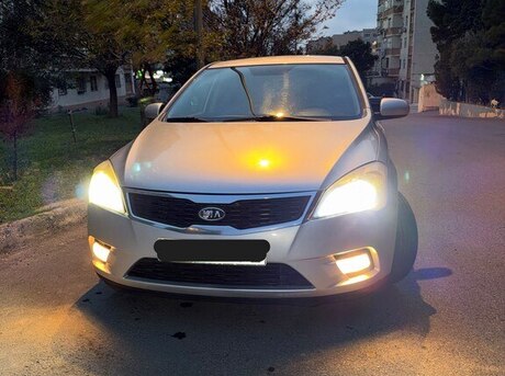 Kia Ceed 2010