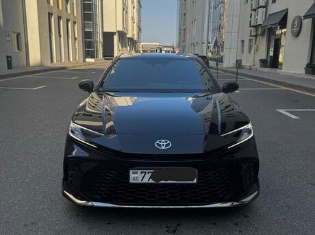 Toyota Camry 2024