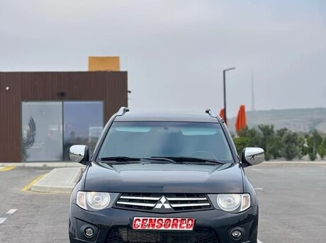 Mitsubishi L200 2013