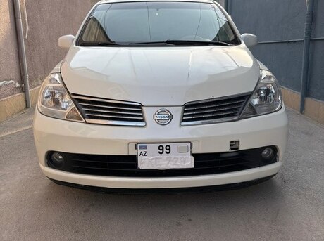Nissan Tiida 2006