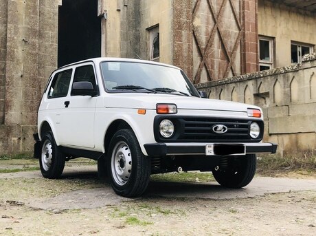 LADA (VAZ) Niva 2021