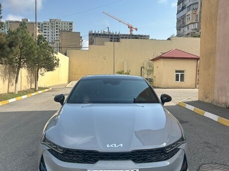 Kia K5 2023