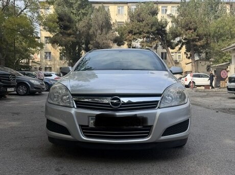 Opel Astra 2009