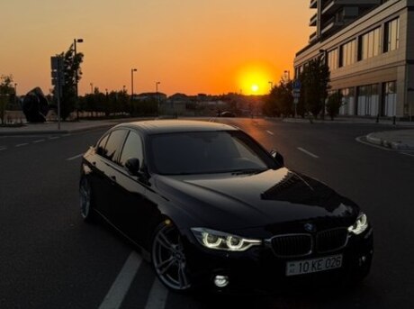 BMW 330 2016