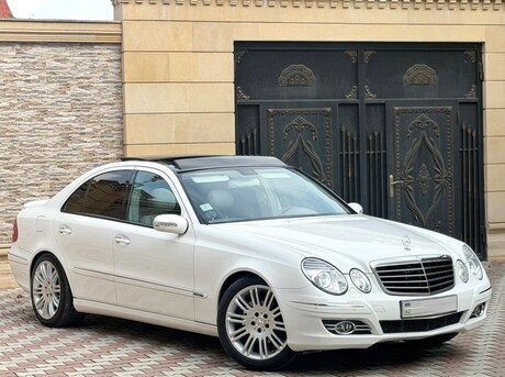 Mercedes E 240 2004