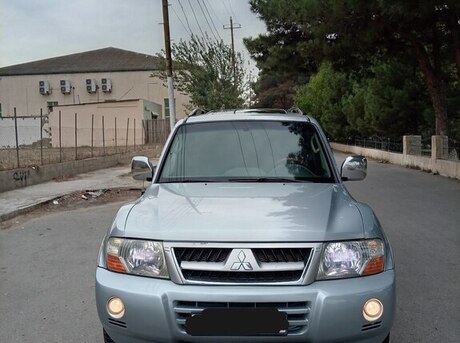 Mitsubishi Pajero 2006