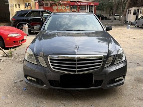 Mercedes E 250 2010