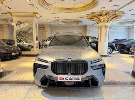 BMW X7 2023