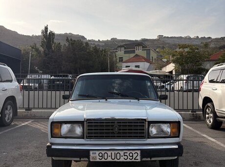 LADA (VAZ) 2107 2010