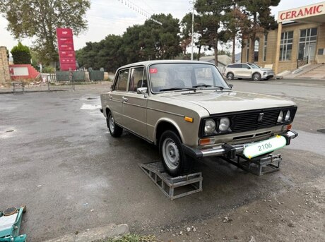 LADA (VAZ) 2106 1990