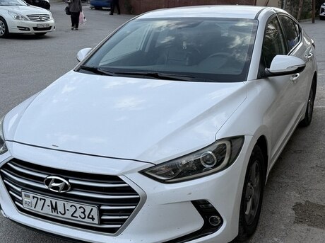 Hyundai Avante 2016