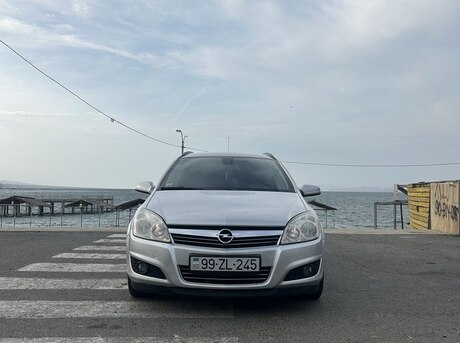 Opel Astra 2007