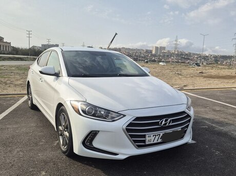 Hyundai Elantra 2017