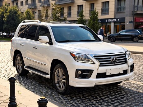 Lexus LX 570 2012