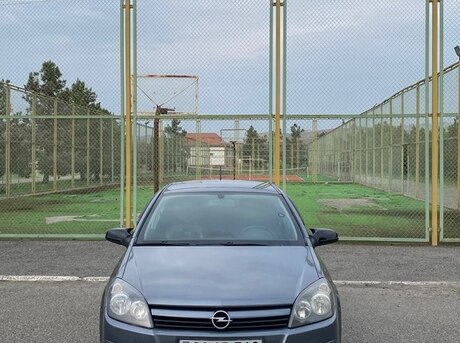 Opel Astra 2004