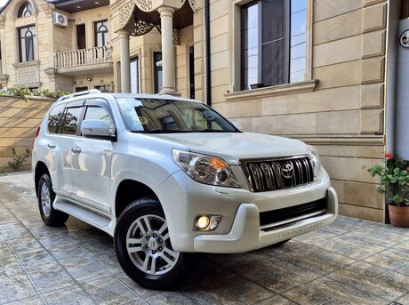 Toyota Land Cruiser Prado 2010