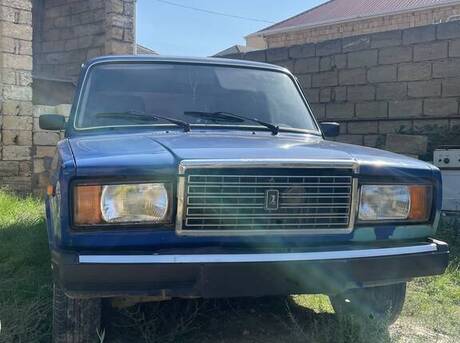LADA (VAZ) 2107 2000