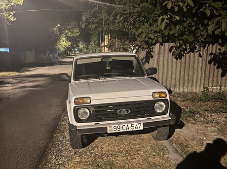 LADA (VAZ) Niva 2012