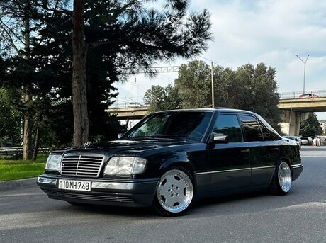 Mercedes 220 E 1995