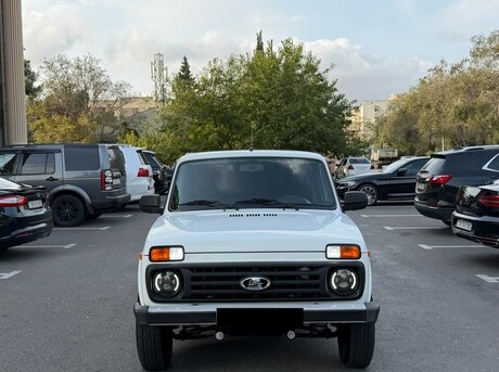 LADA (VAZ) Niva 2021