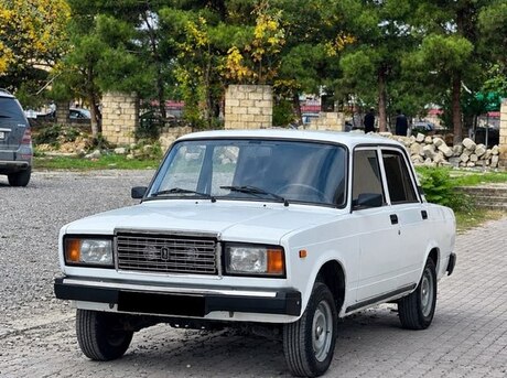 LADA (VAZ) 2107 2005