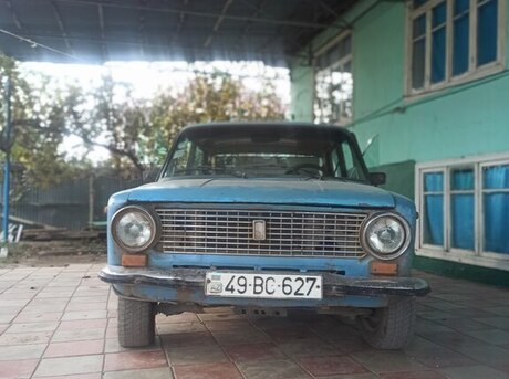 LADA (VAZ) 21011 1981