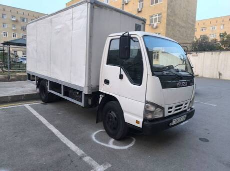 Isuzu NPR 66 L 2005