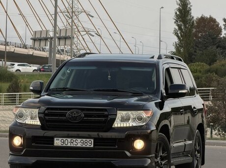 Toyota Land Cruiser 2013