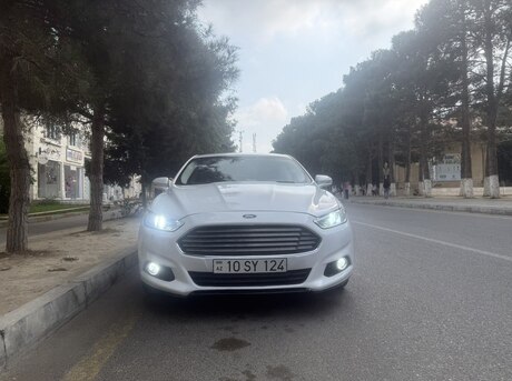 Ford Fusion (North America) 2015