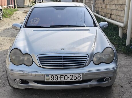 Mercedes C 220 2001