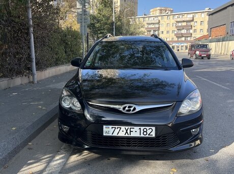 Hyundai i30 2011