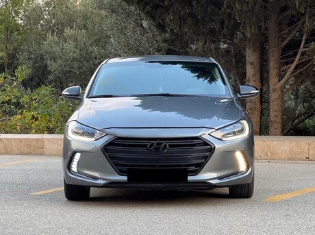 Hyundai Elantra 2017