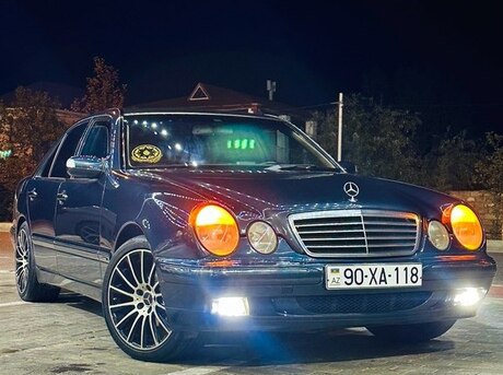 Mercedes E 240 1999