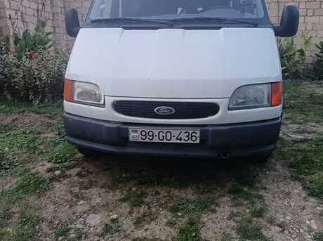 Ford Transit 2000