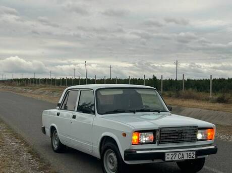 LADA (VAZ) 2107 2005