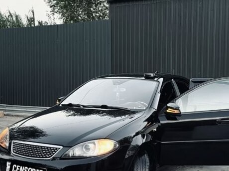 Daewoo Gentra 2014
