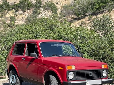 LADA (VAZ) Niva 1989