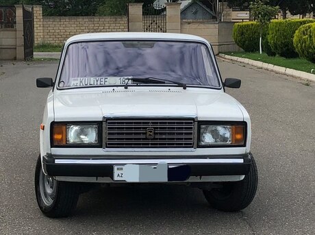 LADA (VAZ) 2107 2011