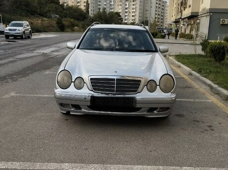 Mercedes E 240 1999